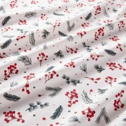 Nappe RED BERRIES -Produits Menagers 1000337467 220226 040 DETAILS P000000001000337467