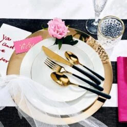 Couverts EMPIRE (4 éléments) -Produits Menagers 1000337766 220225 022 MOOD DETAILS P000000001000337766 mood