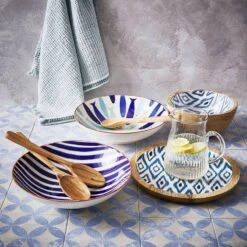 Couverts à Salade PURE KITCHEN (2 élém.) 12 Couverts à Salade PURE KITCHEN (2 élém.) -Produits Menagers 1000338238 220225 022 MOOD DETAILS P000000001000338238 mood