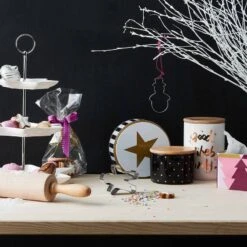 Boîte QUEEN IT III -Produits Menagers 1000338631 220721 022 MOOD DETAILS P000000001000338631 mood