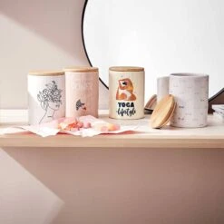 Boîte Boops QUEEN IT -Produits Menagers 1000338710 220414 021 MOOD DETAILS P000000001000338710 mood