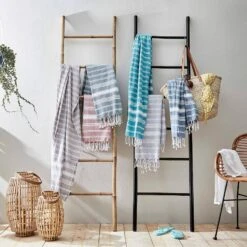 Serviette De Sauna SURFSIDE 35 Serviette De Sauna SURFSIDE -Produits Menagers 1000343661 220401 020 MOOD DETAILS P000000001000343661 mood