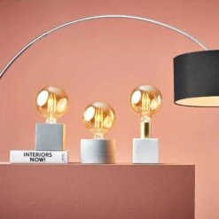 Lampe STILO VI -Produits Menagers 1000360396 220630 022 MOOD DETAILS P000000001000360396 mood