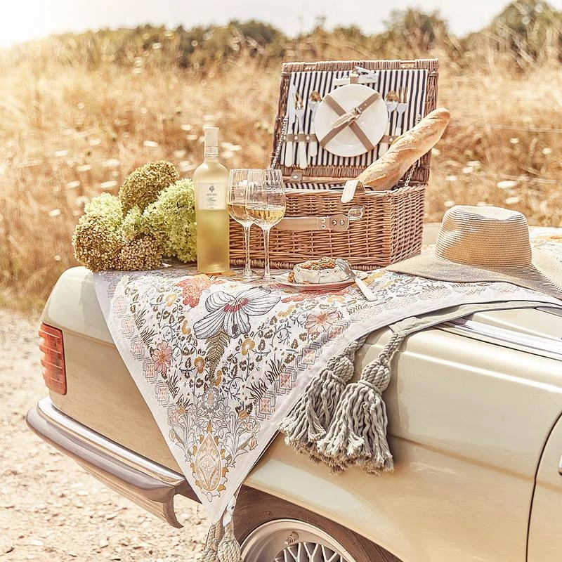 Nappe De Pique-nique BETWEEN FLOWERS 4 Nappe De Pique-nique BETWEEN FLOWERS – Image 2