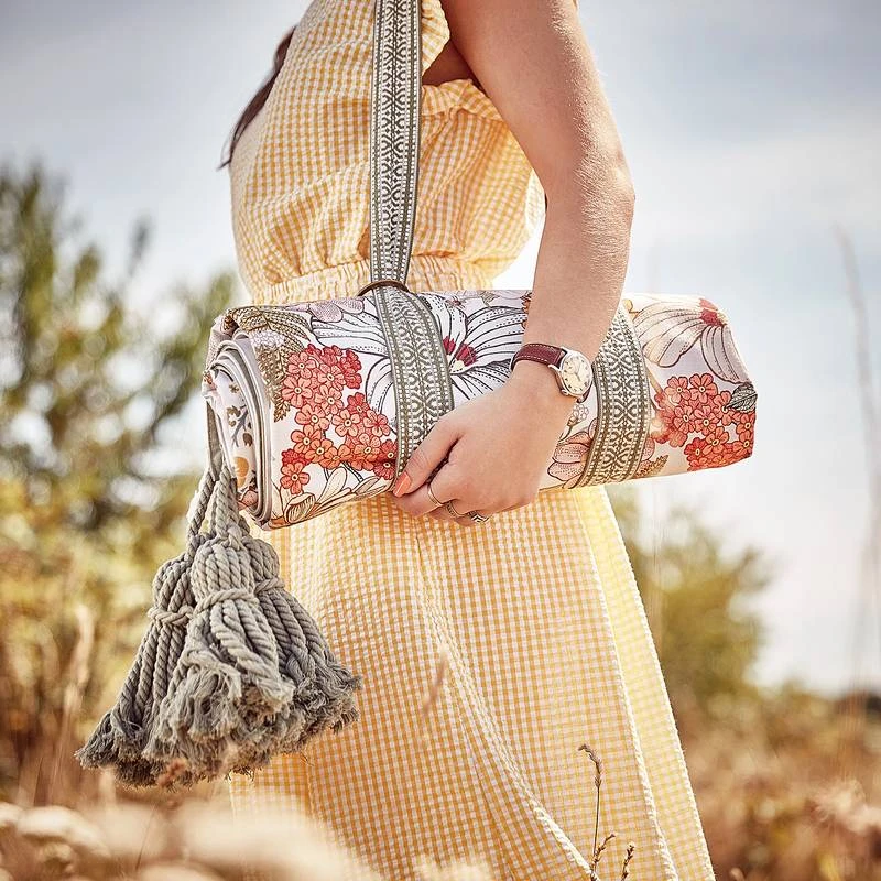 Nappe De Pique-nique BETWEEN FLOWERS 7 Nappe De Pique-nique BETWEEN FLOWERS – Image 5