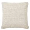 Coussin MAILA 1 Coussin MAILA -Produits Menagers 1000399334 230801 010 IMAGE P000000001000399334