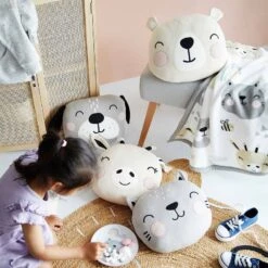 Plaid TINY TOWN 13 Plaid TINY TOWN -Produits Menagers 1000399771 230727 022 MOOD DETAILS P000000001000399771 mood