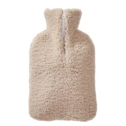 Bouillotte STAY HOME CLUB 22 Bouillotte STAY HOME CLUB -Produits Menagers 1000405860 230919 040 DETAILS P000000001000405860