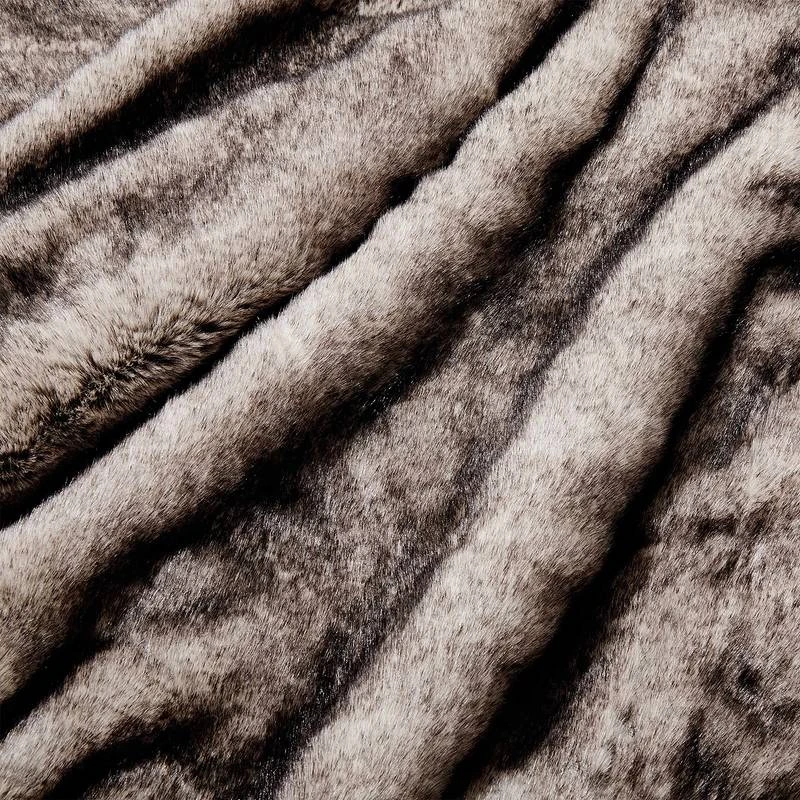 Couverture En Fourrure WILD THING 6 Couverture En Fourrure WILD THING – Image 4