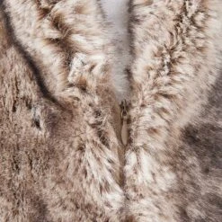 Coussin En Fourrure WILD THING -Produits Menagers 1000405904 230919 050 DETAILS P000000001000405904